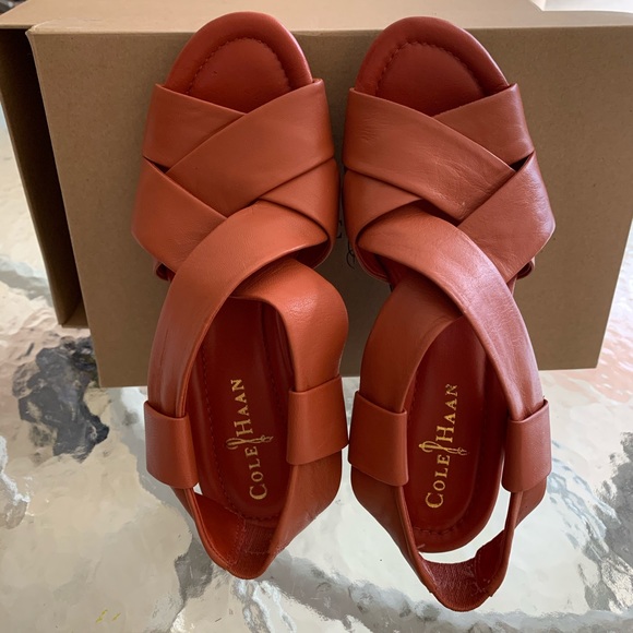 Cole Haan platform sandals 👡 - Picture 4 of 10